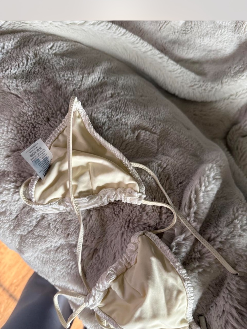 TRIANGL White Ribbed String Bikini Set - Picture 6 of 6